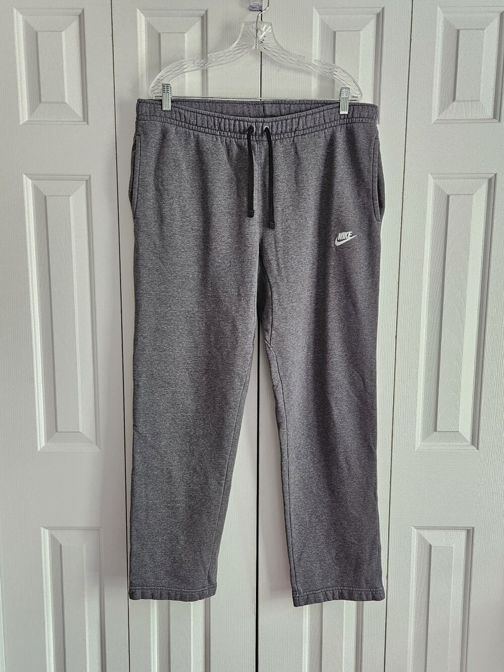 Nike Men’s Gray Logo Sweatpants